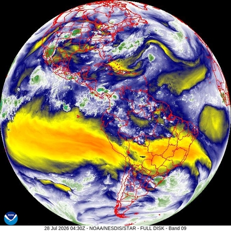 latest image of Eastern N. America water vapor