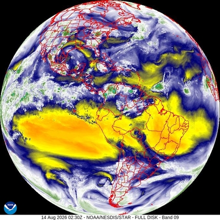latest image of Eastern N. America water vapor