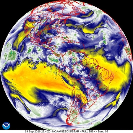 latest image of Eastern N. America water vapor