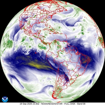 latest image of Eastern N. America water vapor