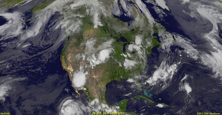 latest image of N. America composite IR