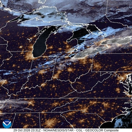 latest image of Central Great Lakes  geocolor
