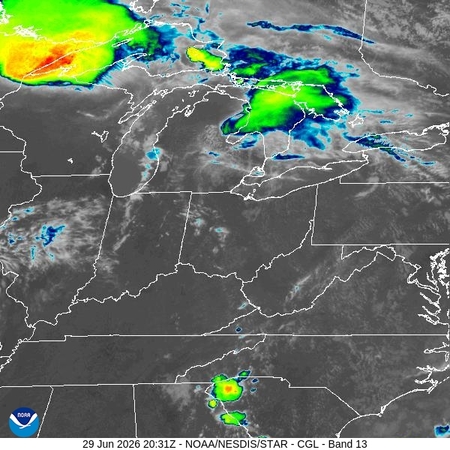 latest image of Central Great Lakes IR
