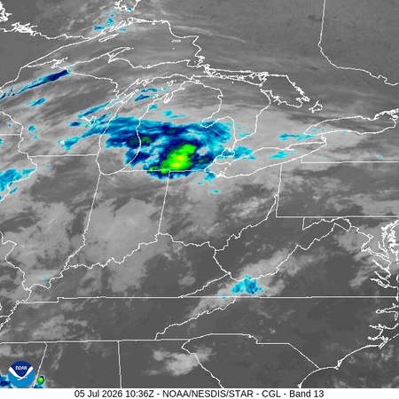 latest image of Central Great Lakes IR
