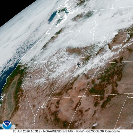 latest image of Pacific Northeast geocolor