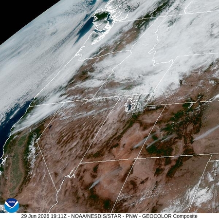 latest image of Pacific Northeast geocolor